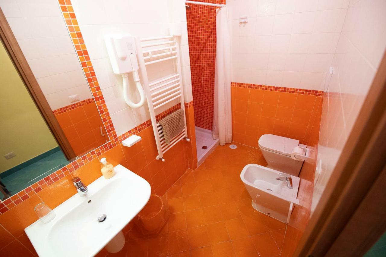B&B Al Centro Storico เนเปิลส์ ภายนอก รูปภาพ